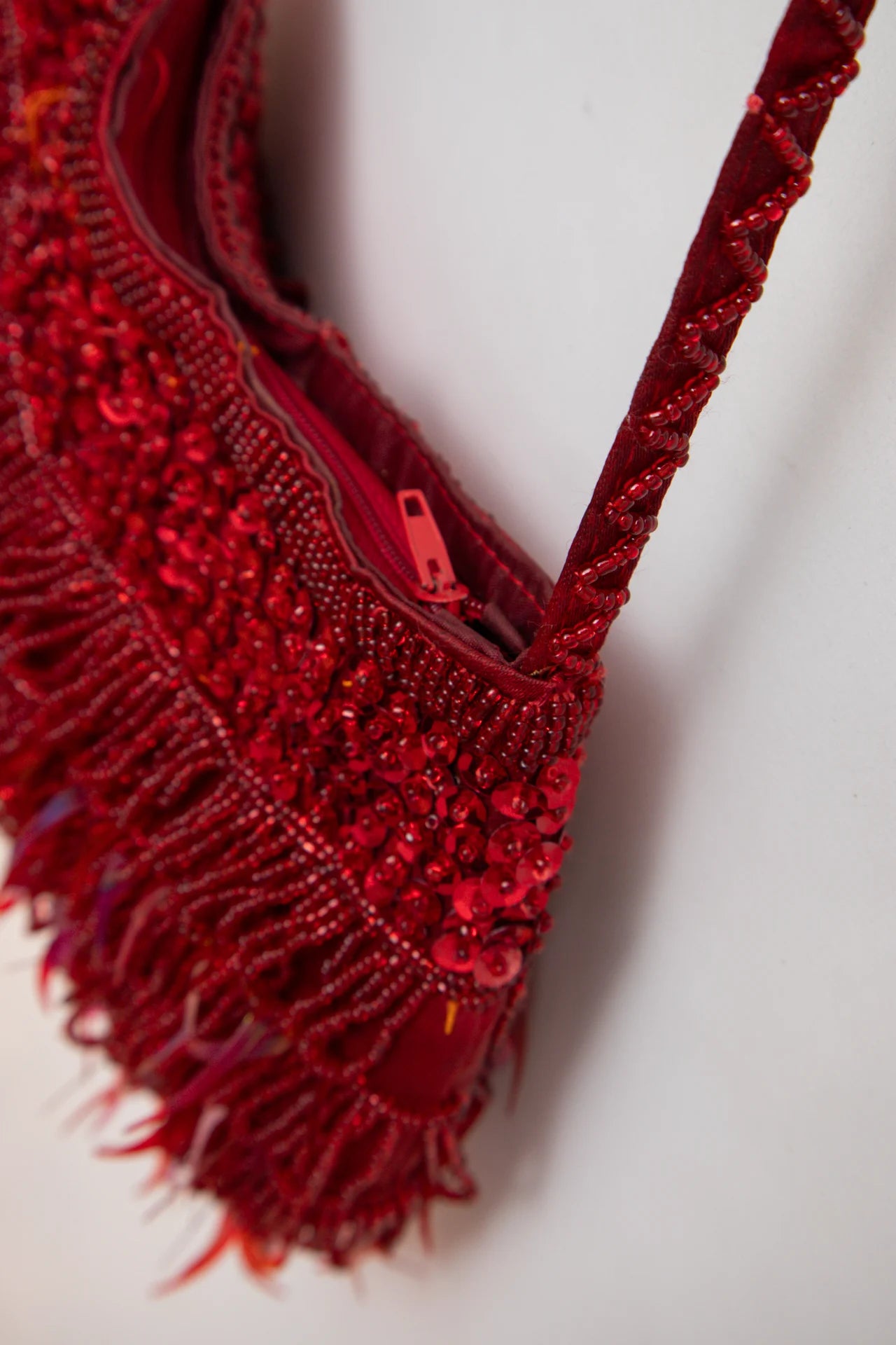 /accessories/bag Red | c. 166 | Size