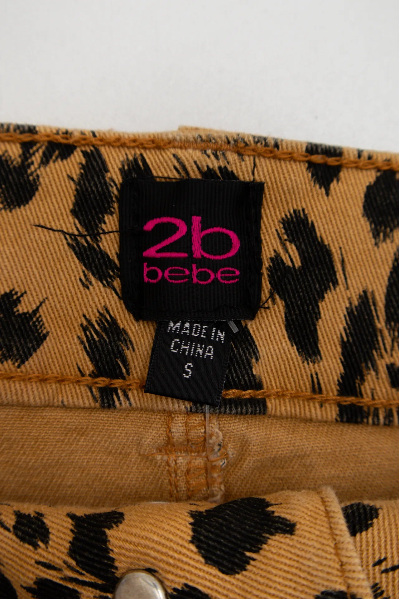 2b Bebe Mini Skirt Yellow | c. 167 | Size 8