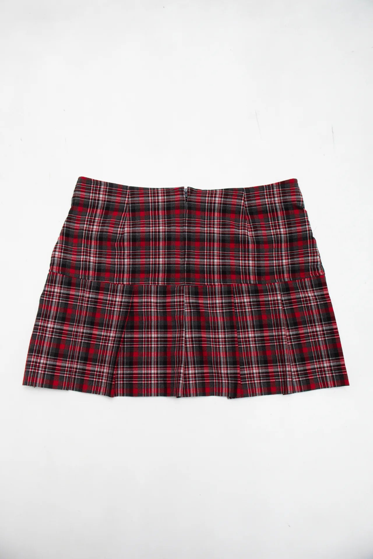 Plaid Mini Skirt Red | c. 167 | Size 10