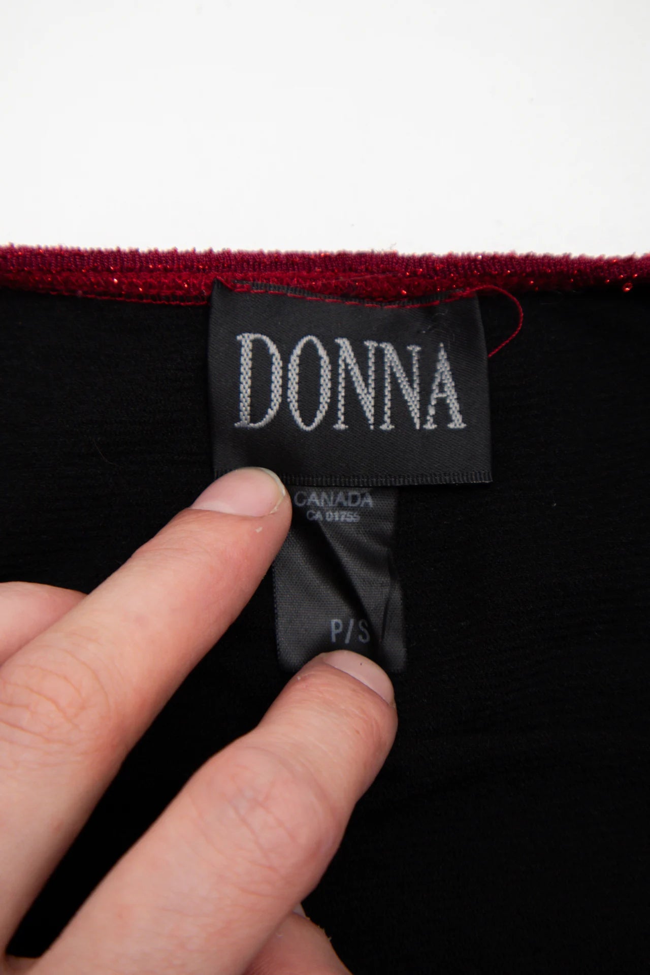Donna Cami Top Red | c. 167 | Size 8/10