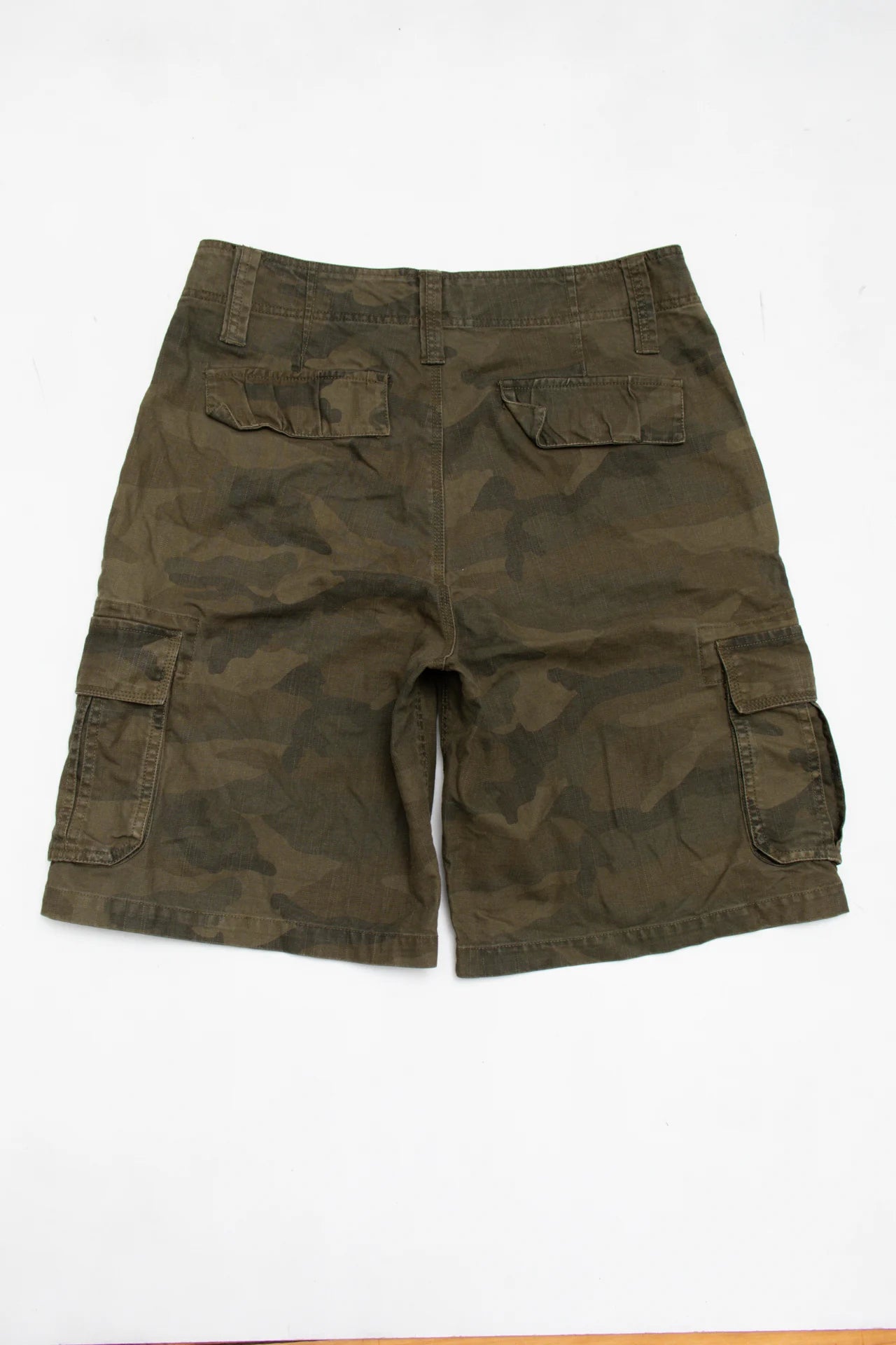 Animal Cargo Shorts Green | c. 167 | Size 12