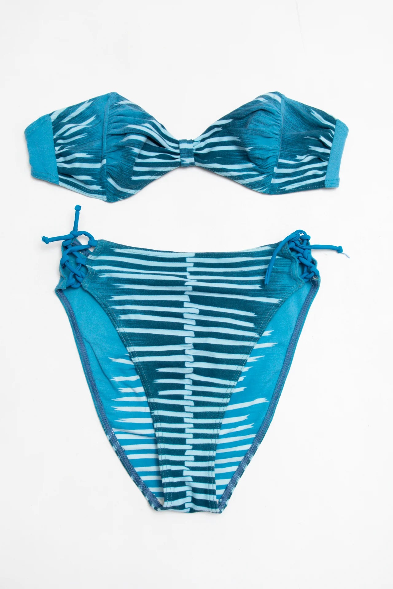 Bikini Blue | c. 167 | Size 10