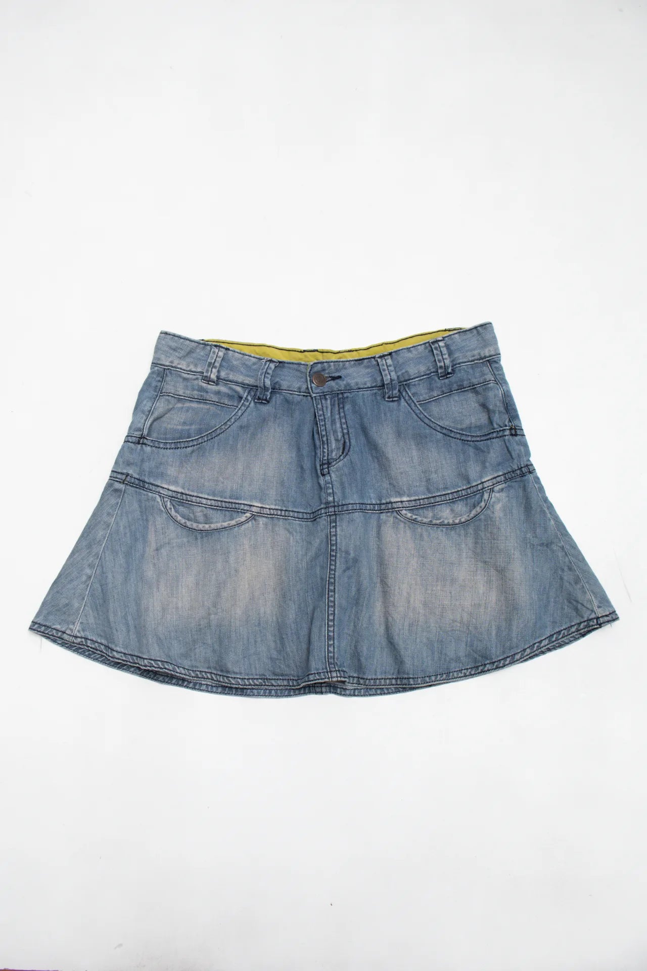Breaker Jeans Mini Shorts Blue | c. 167 | Size 8/10