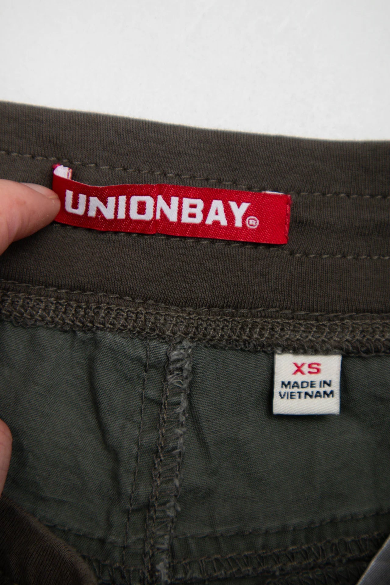Unionbay Cargo Shorts Green | c. 167 | Size 6