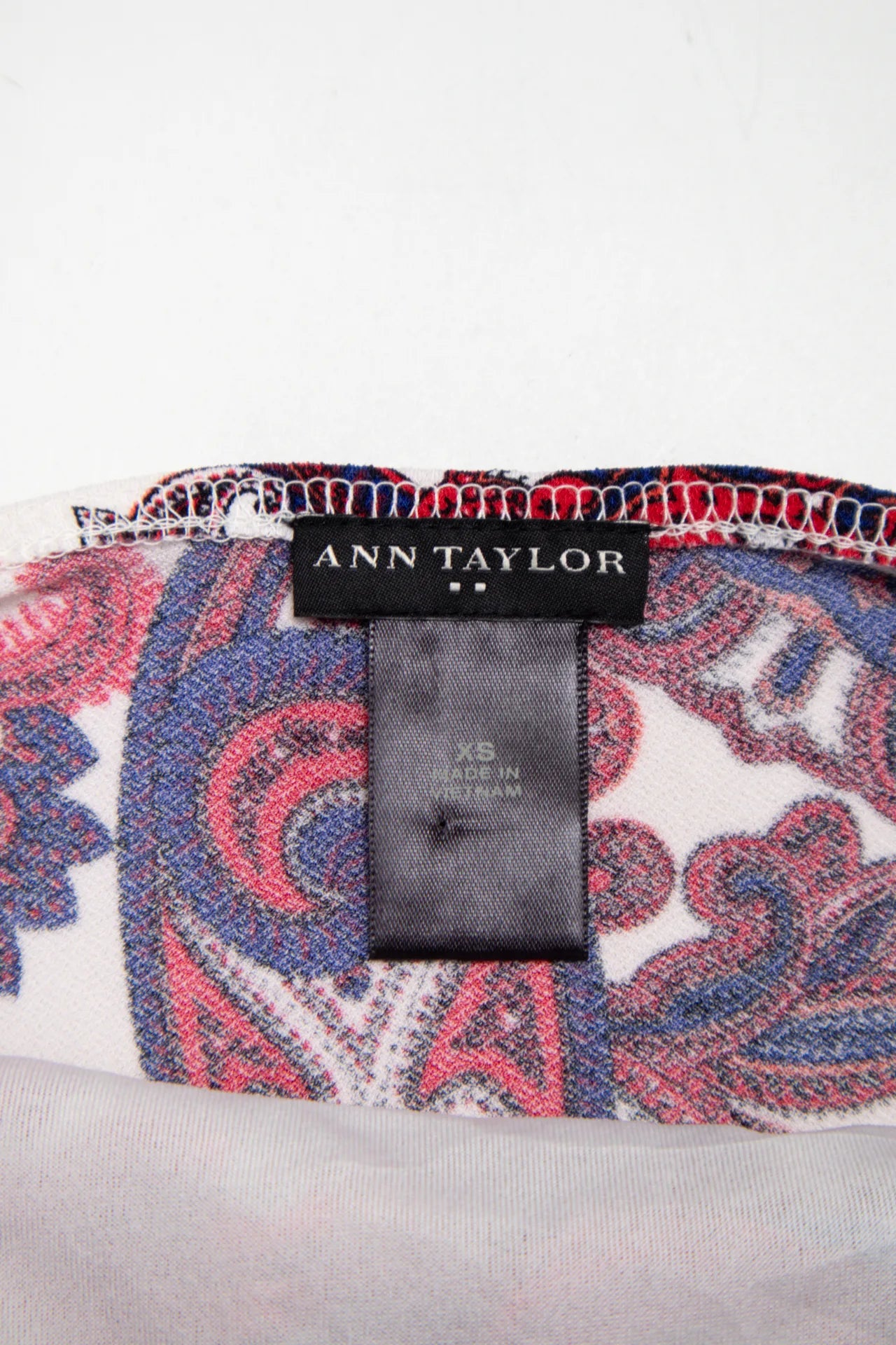 Ann Taylor Paisley Tank Top White | c. 167 | Size 8