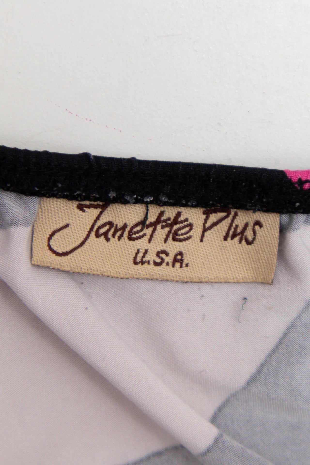 Janette Plus Abstract Print Halter Top Pink | c. 167 | Size