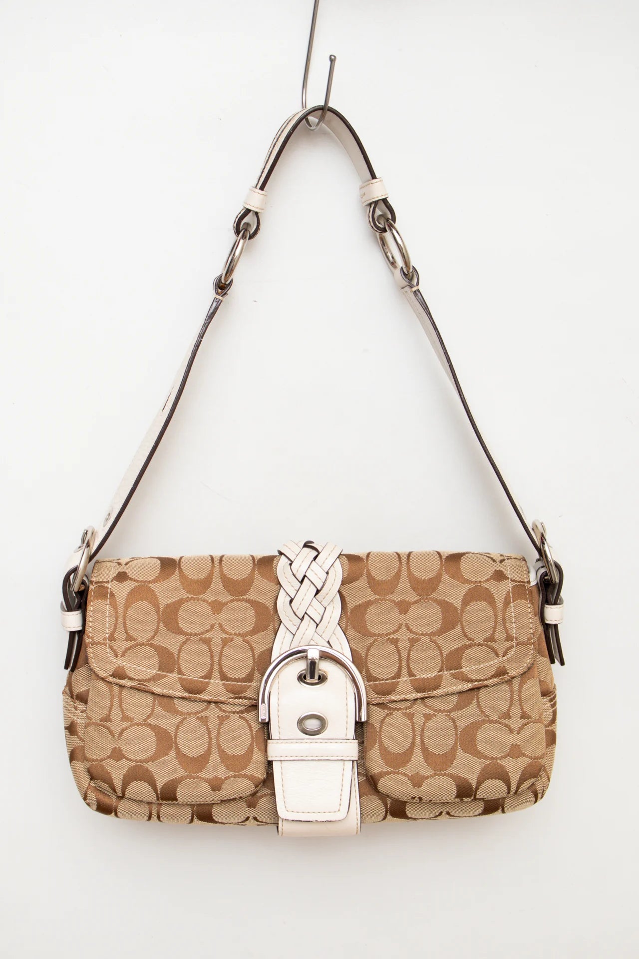 Coach Shoulder Bag Beige | c. 168 | Size NA