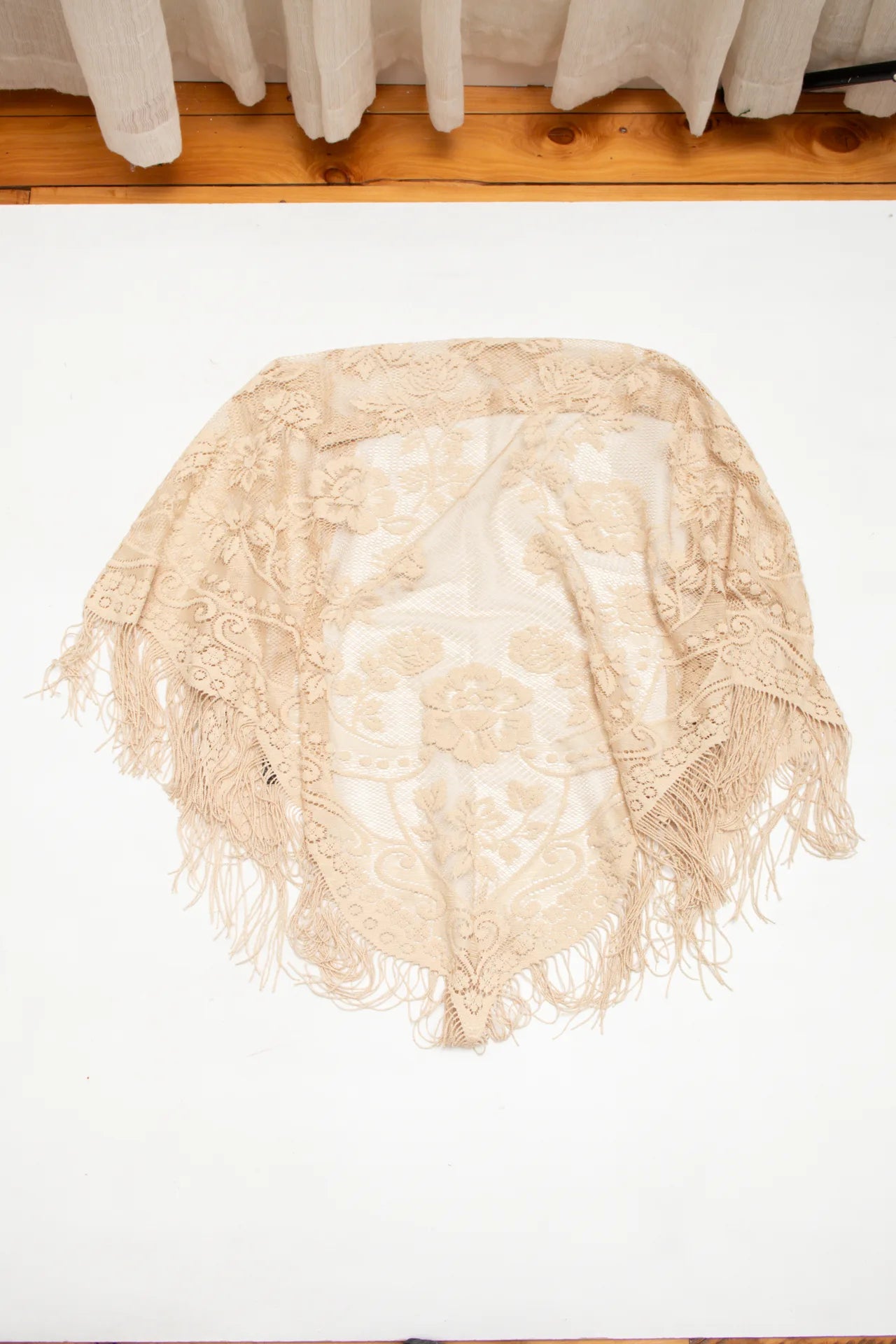 Scarf Beige | c. 168 | Size 12/14/16