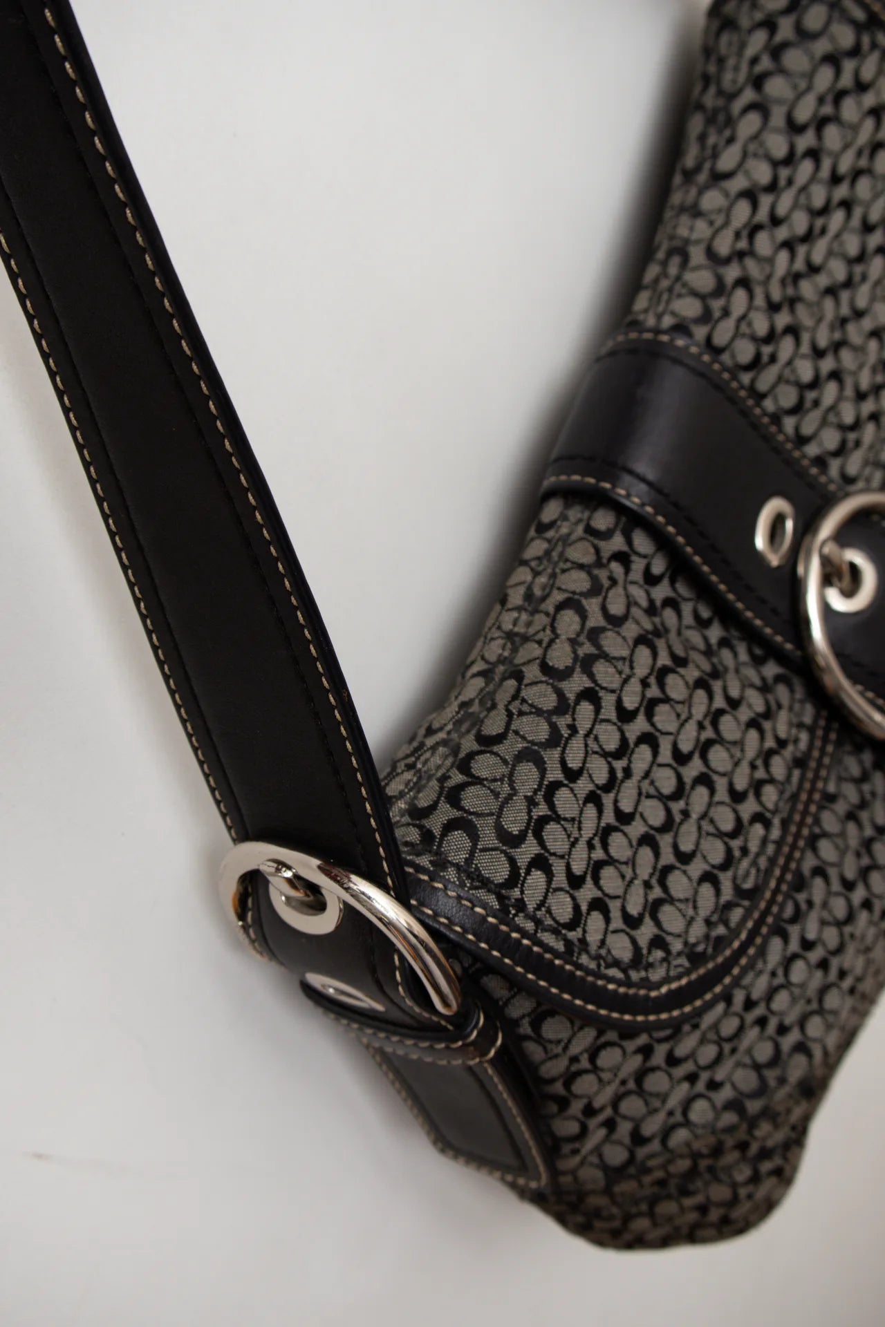 #140 Coach Shoulder Bag Brown | c. 169 | Size