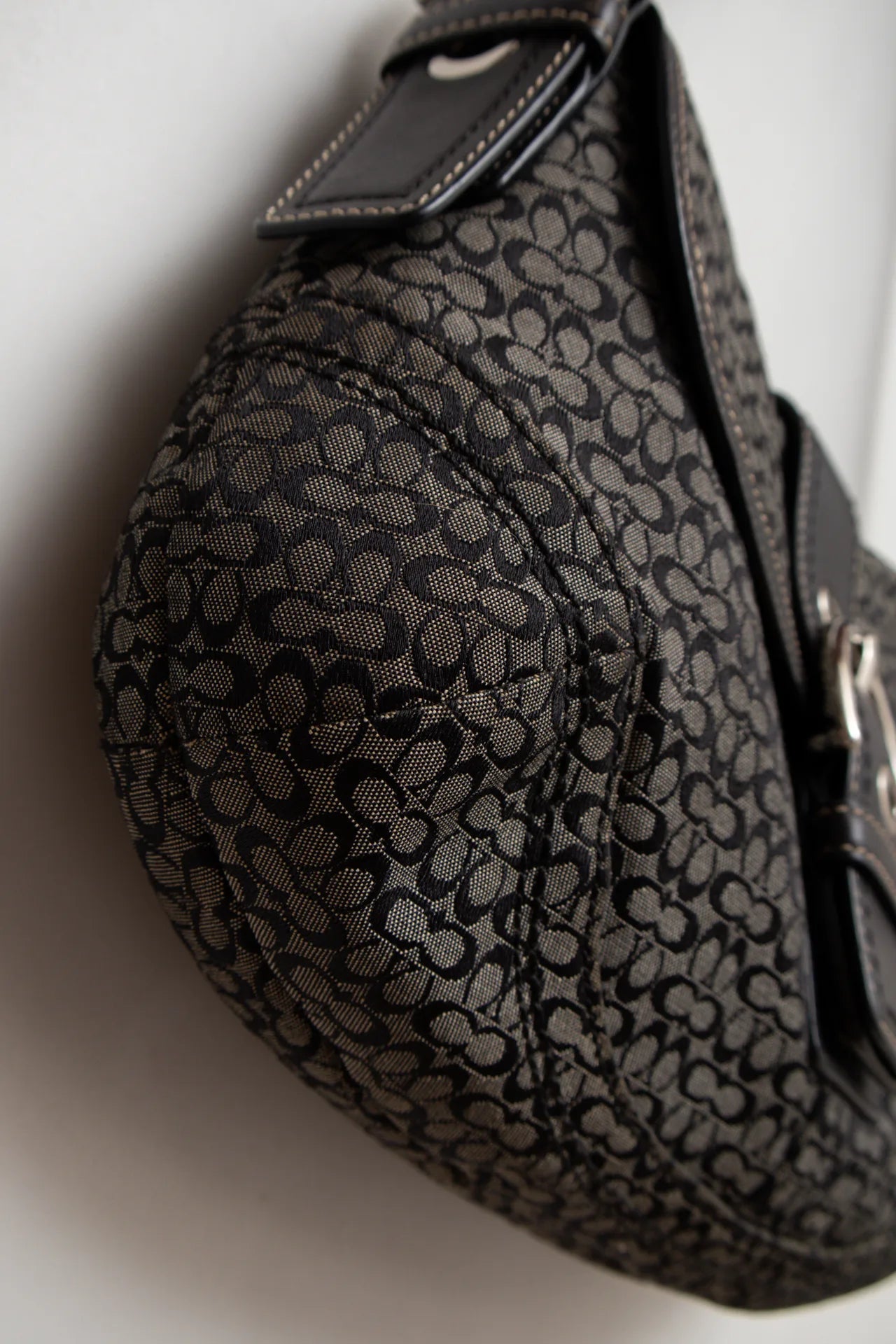 #140 Coach Shoulder Bag Brown | c. 169 | Size