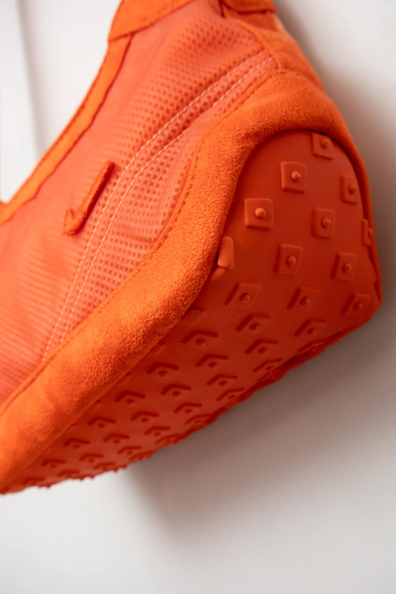 #144 Nike Shoulder Bag Orange | c. 169 | Size