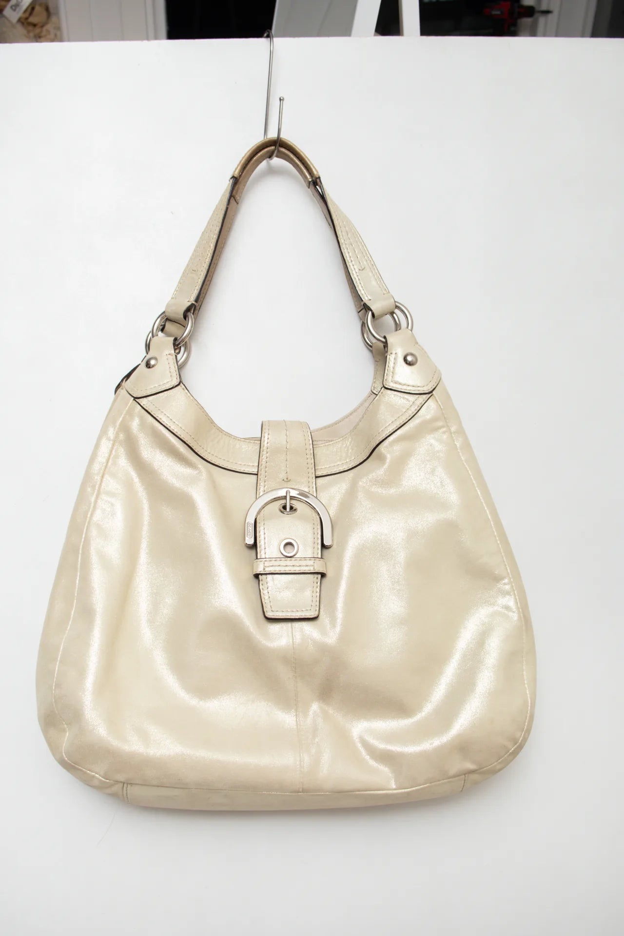 #183 Coach Hobo Bag Beige | c. 169