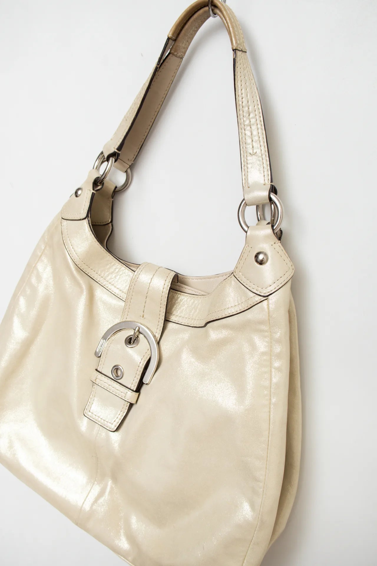 #183 Coach Hobo Bag Beige | c. 169