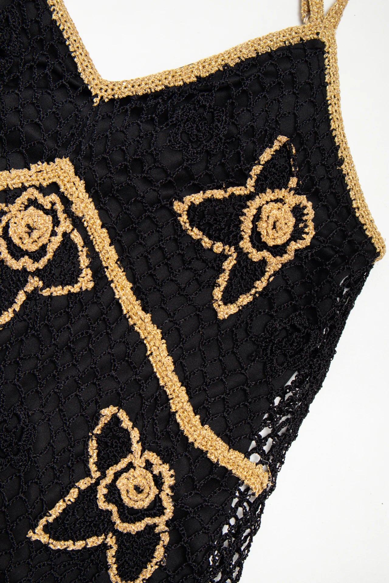 #15 Nicowa Crochet Camisole Top Black | c. 170 | Size 12/14