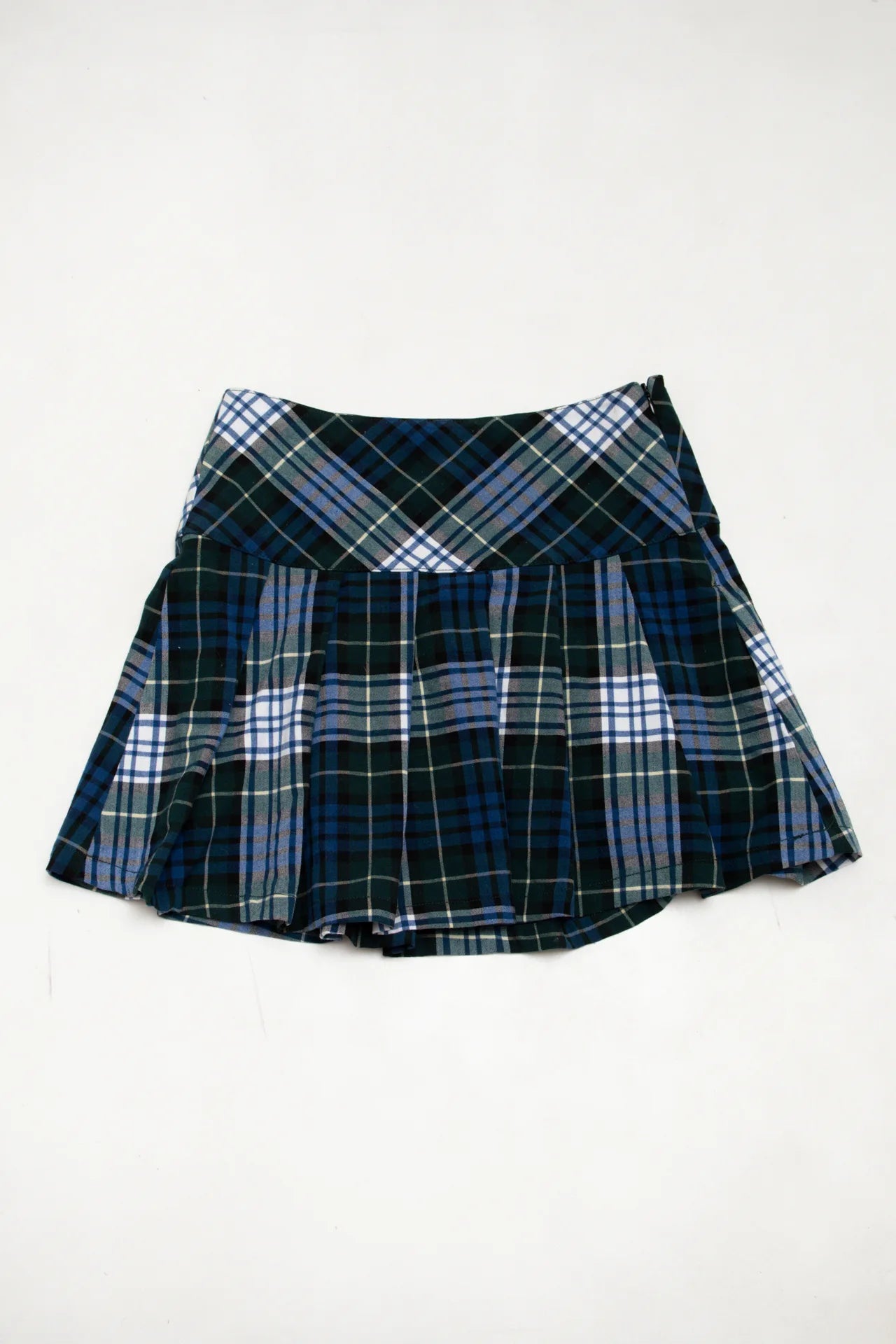 #58 American Eagle Plaid Pleated Mini Skirt Green | c. 170 | Size 8