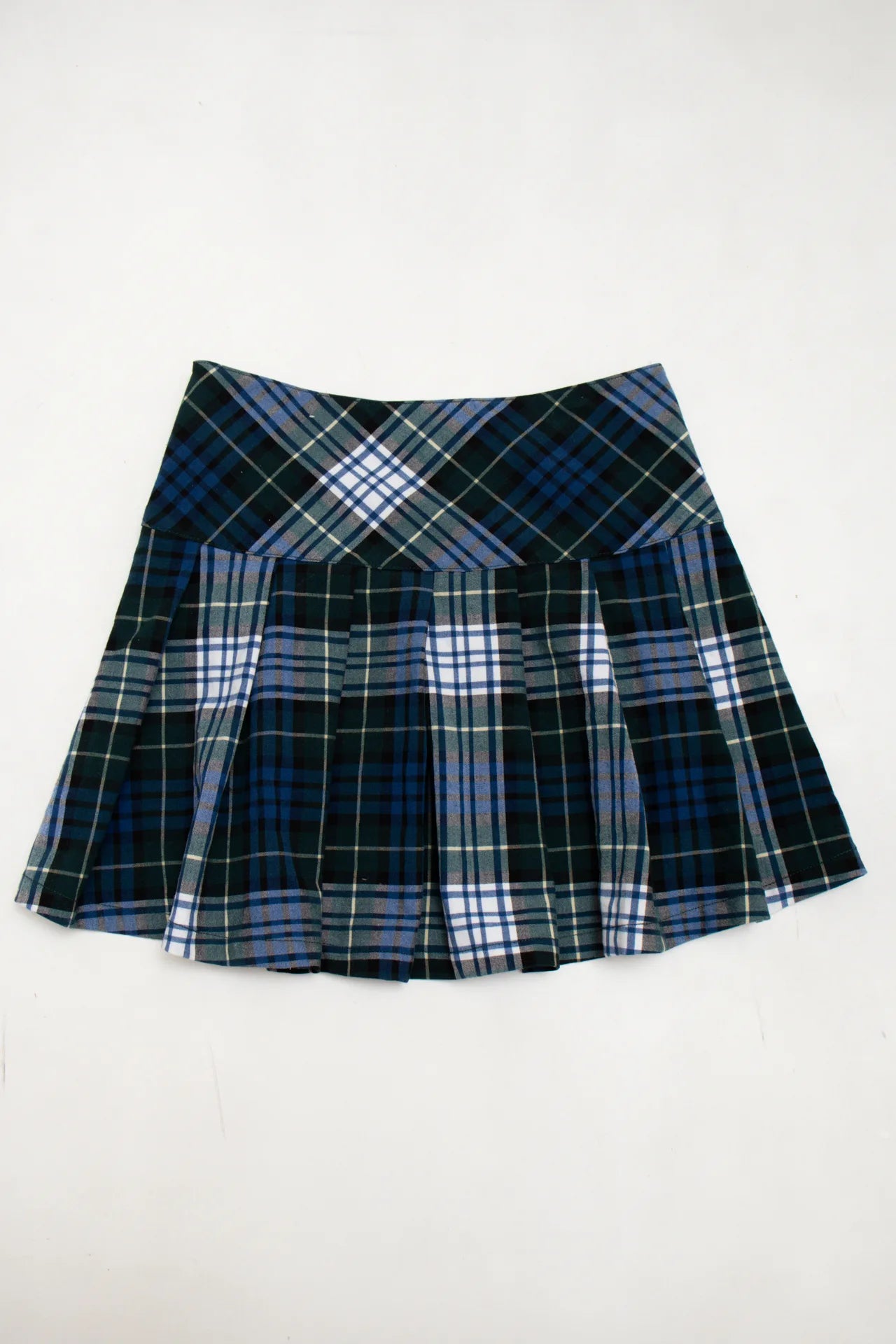 #58 American Eagle Plaid Pleated Mini Skirt Green | c. 170 | Size 8