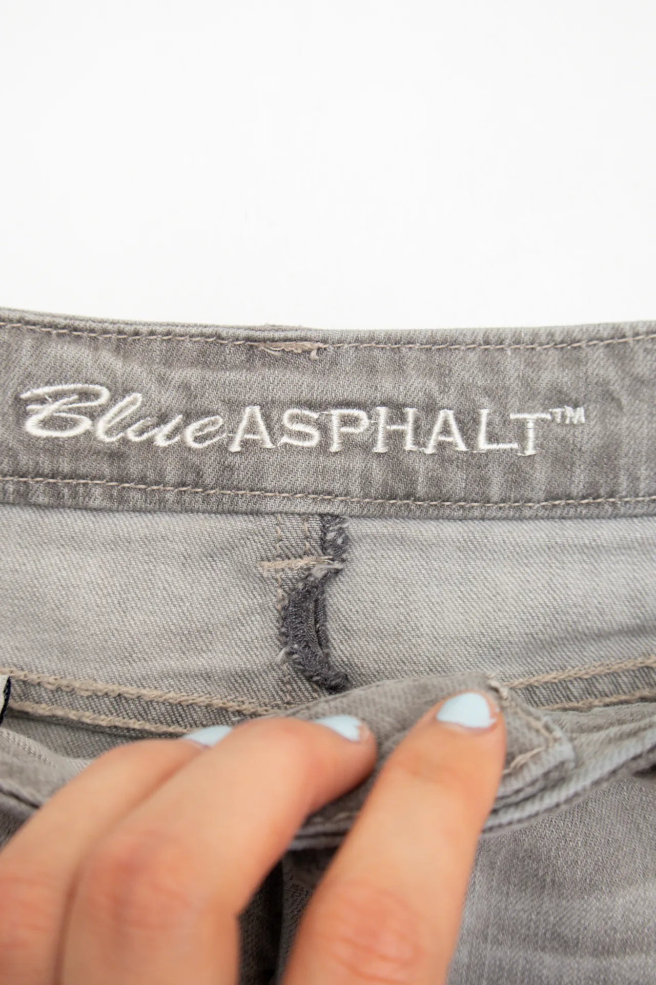 #172 Blue Asphalt Denim Mini Skirt Gray | c. 170 | Size 8