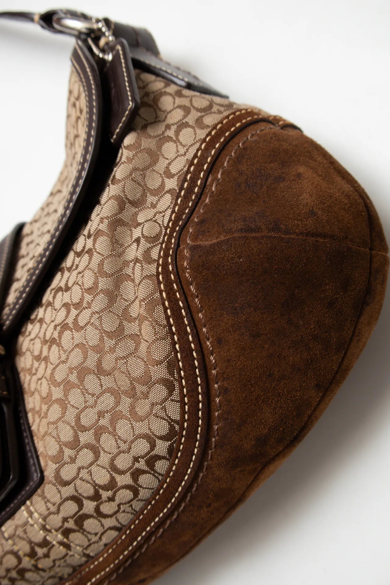 #197 Coach Suede Soho Bag Brown | c. 170