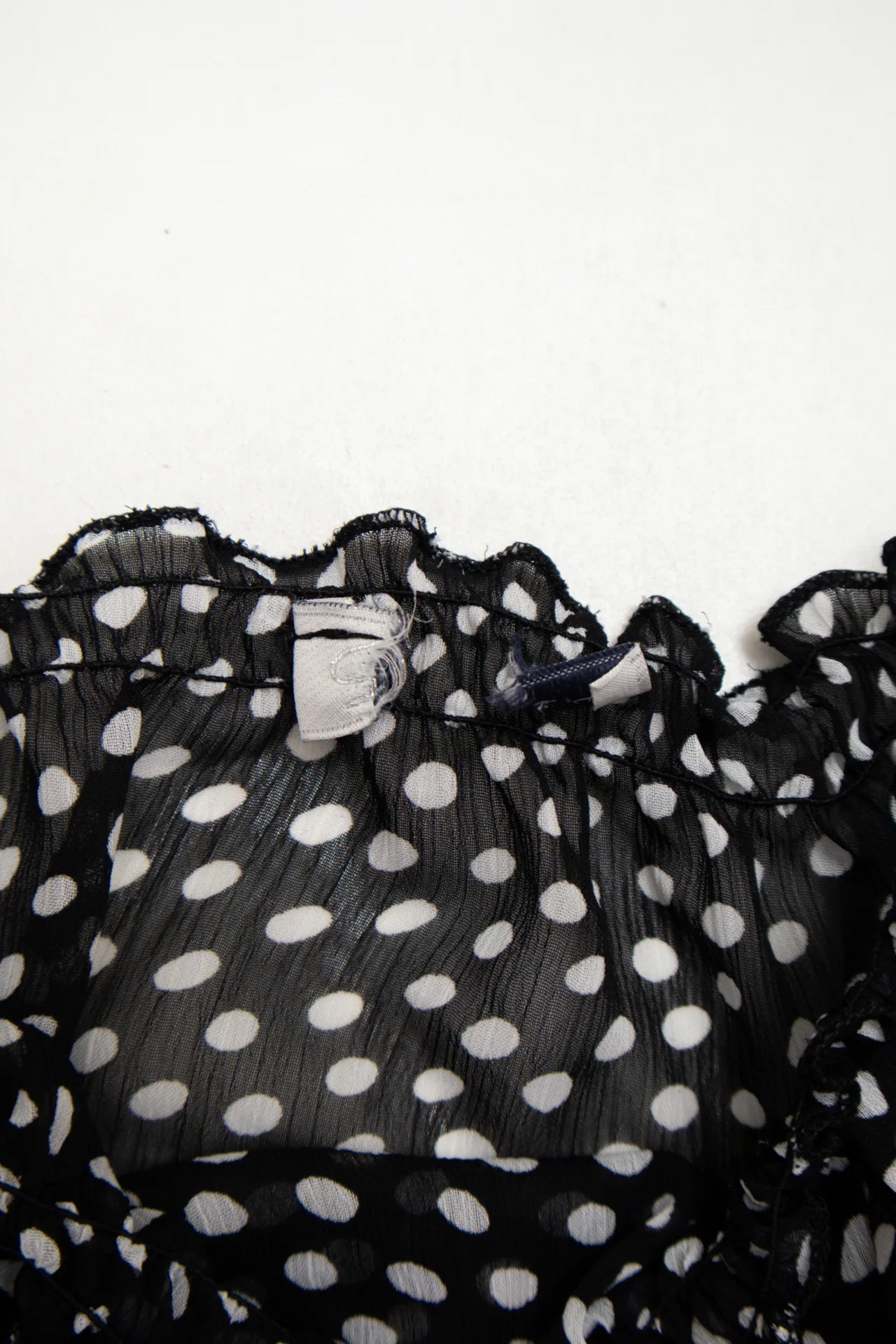 #76 Off-shoulder Polka Dot Top Black | c. 171 | Size 14