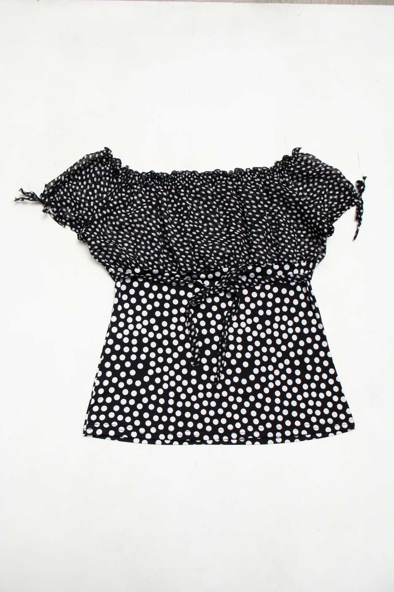 #76 Off-shoulder Polka Dot Top Black | c. 171 | Size 14