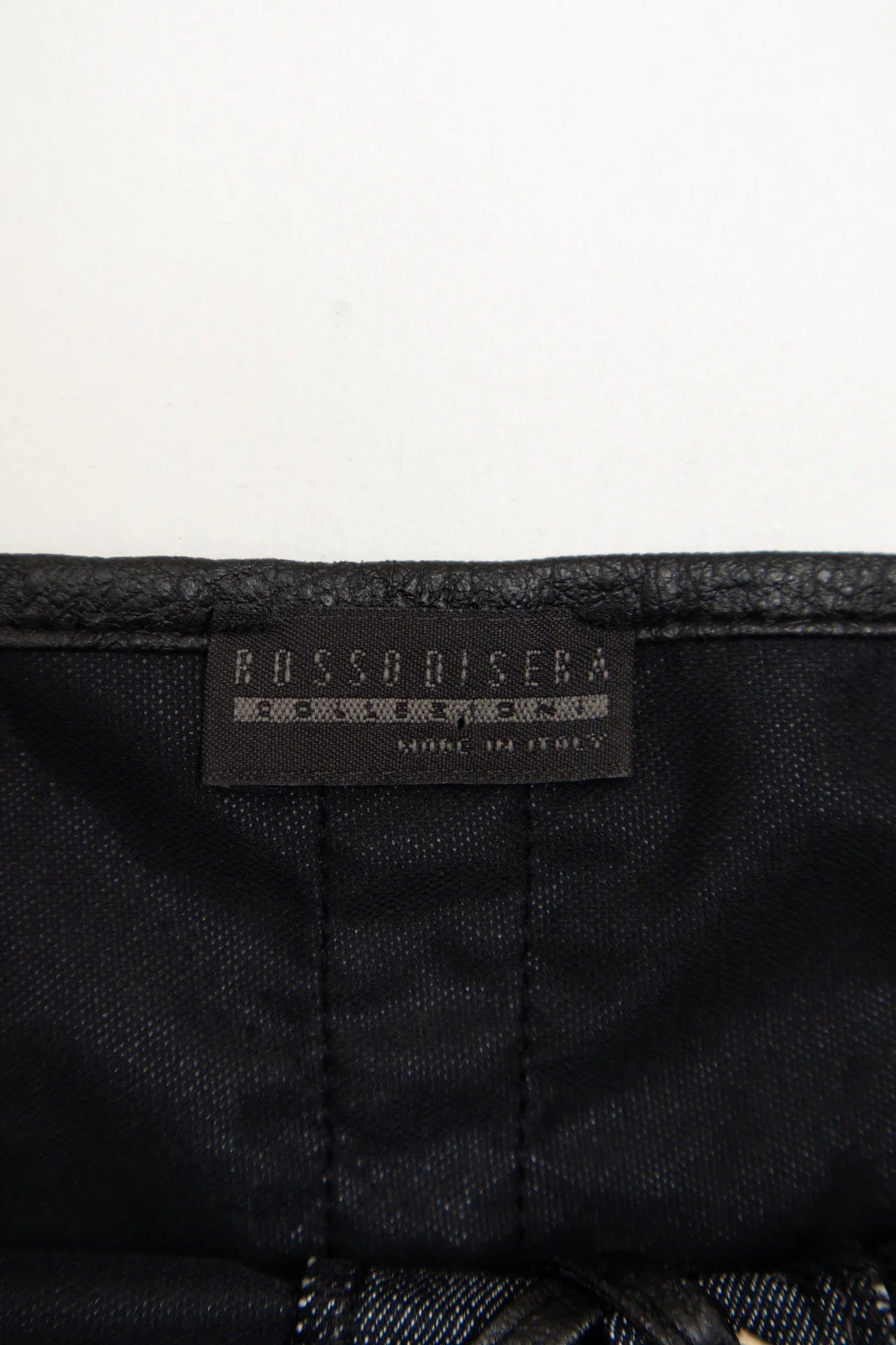 #77 Rosso Disera Corset Cami Top Black | c. 171 | Size 10