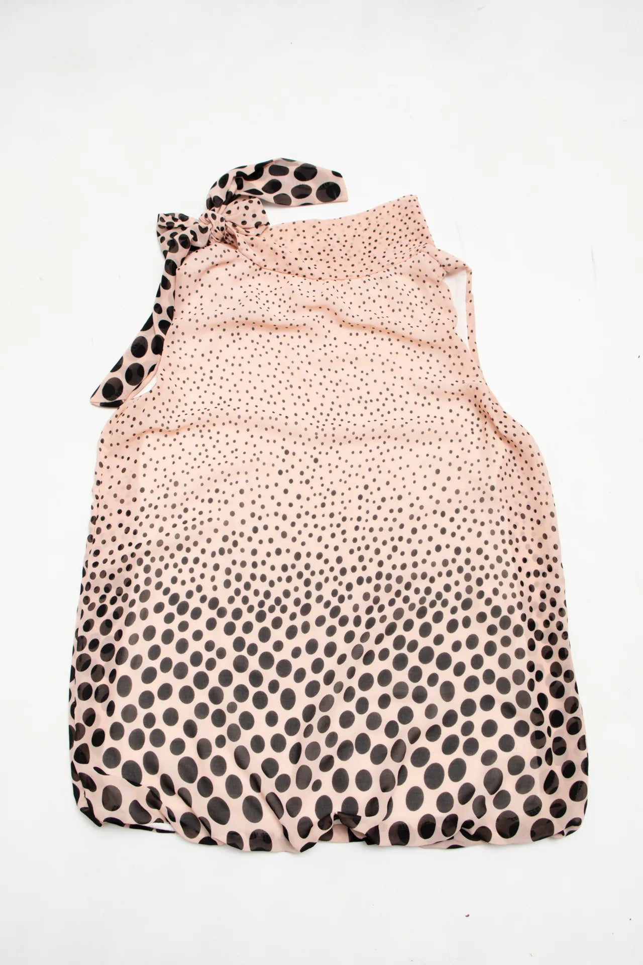 #94 Sleeveless High-neck Bow Blouse Pink | c. 171 | Size 12