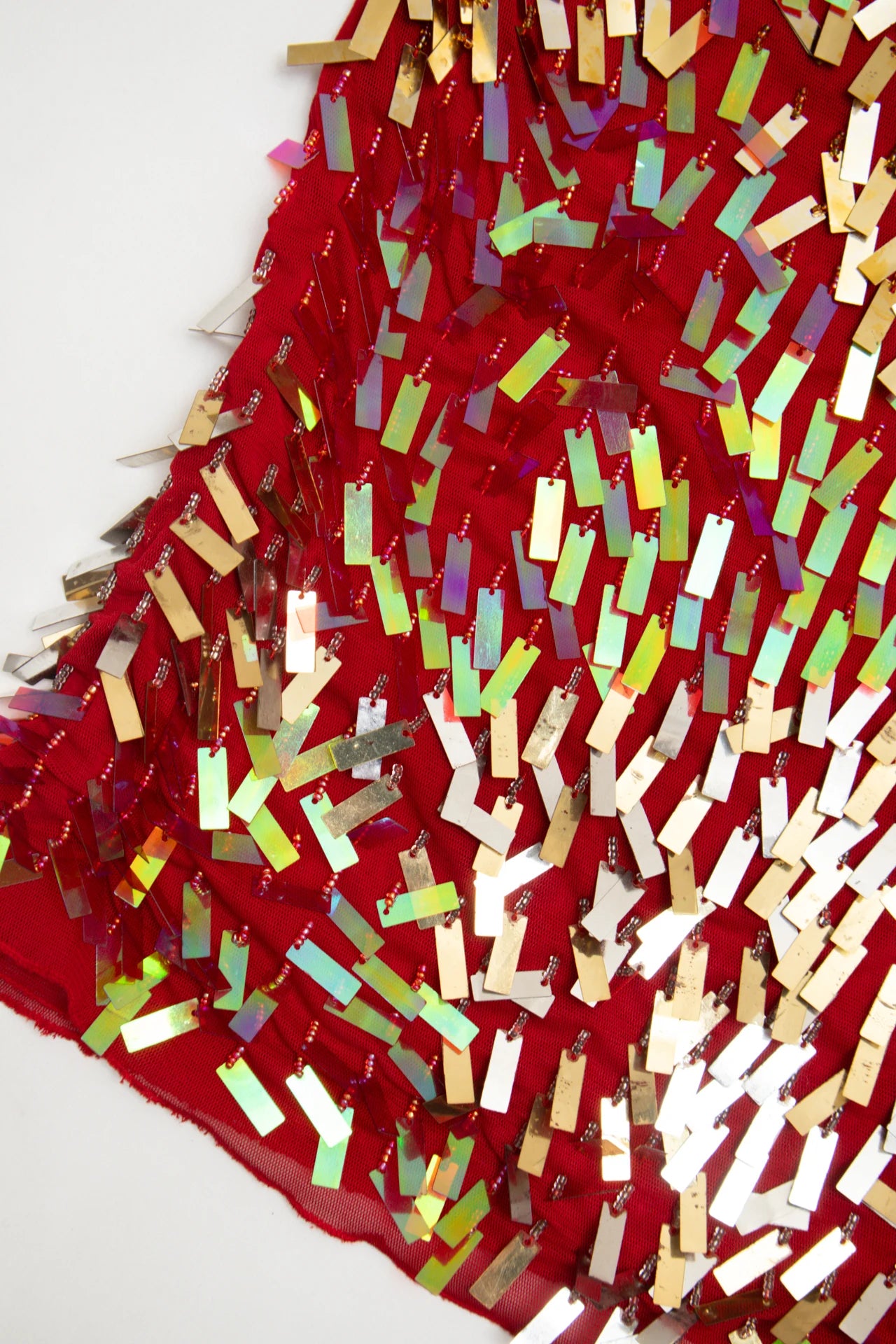 #20 Conos Holographic Sequin Mesh Camisole Top Red | c. 172 | Size 12/14