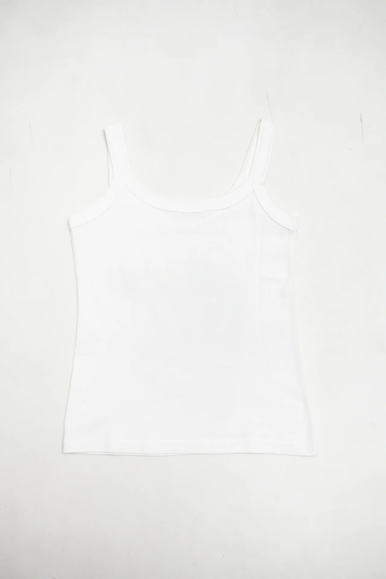 #24 Standpoint Italia Graphic Tank Top White | c. 172 | Size 8