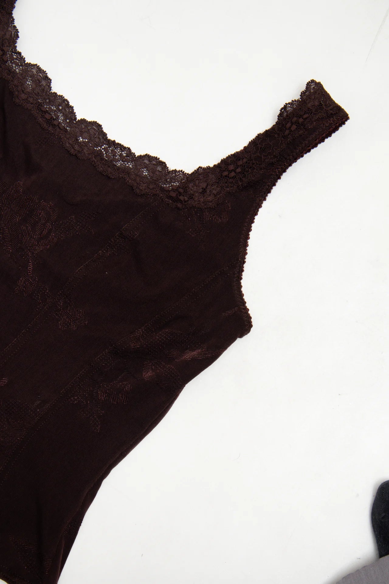 #42 Arianne Lace-trim Floral Jacquard Tank Top Brown | c. 172 | Size 10