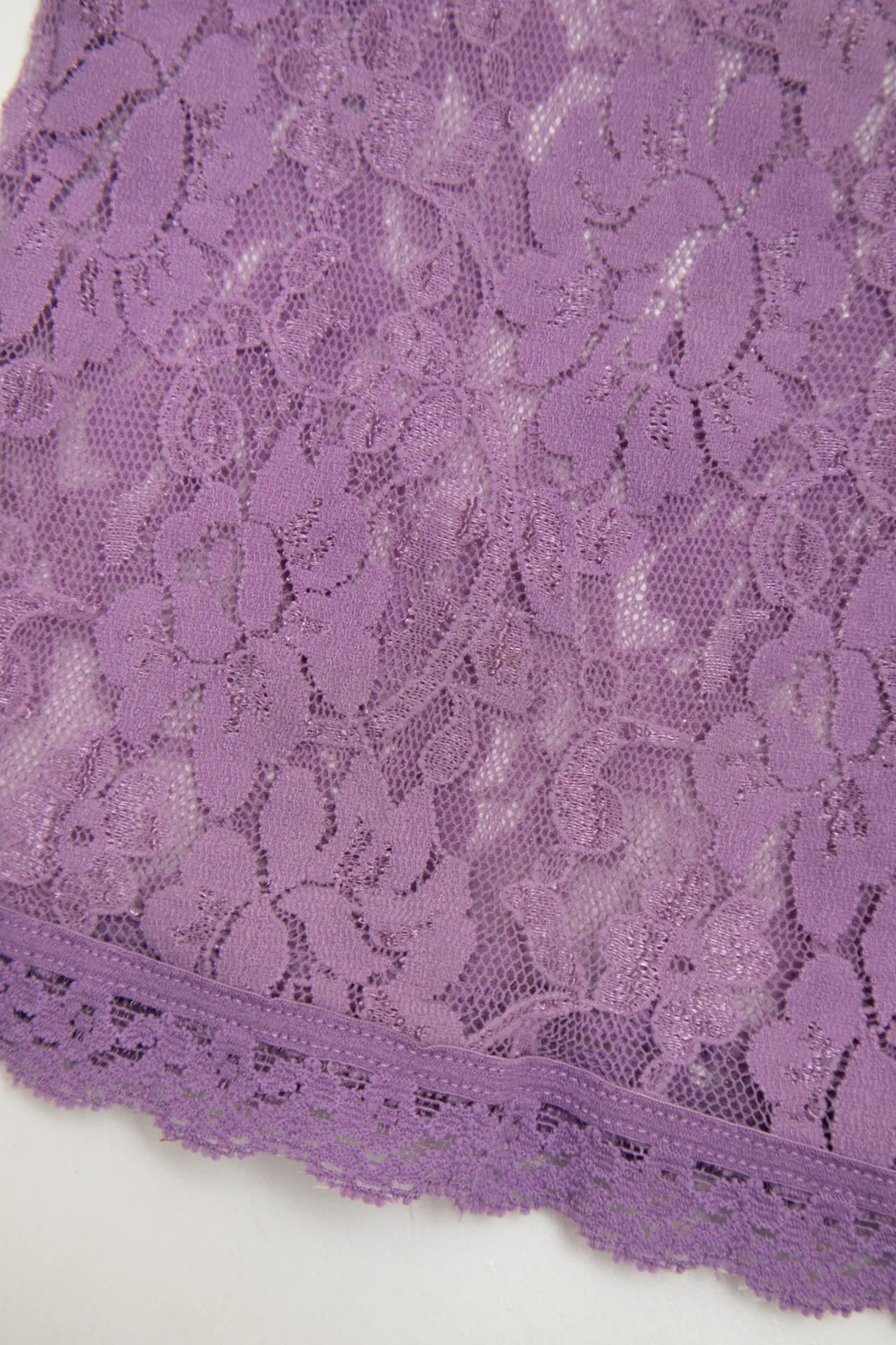 #54 Victoria’s Secret Lace Camisole Top Purple | c. 172 | Size 8