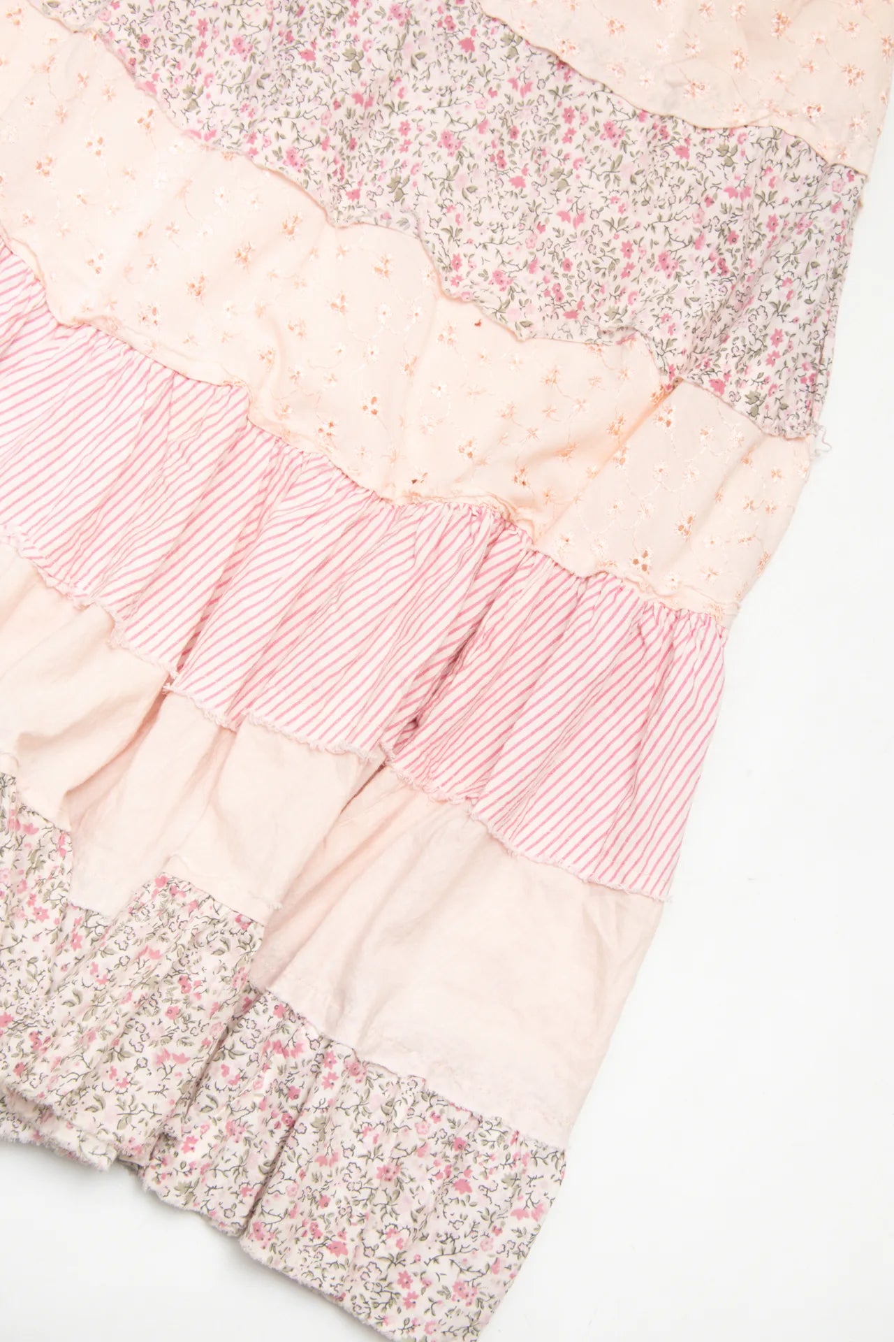 #115 No Boundaries Tiered Floral Stripe Mini Skirt Pink | c. 172 | Size 14