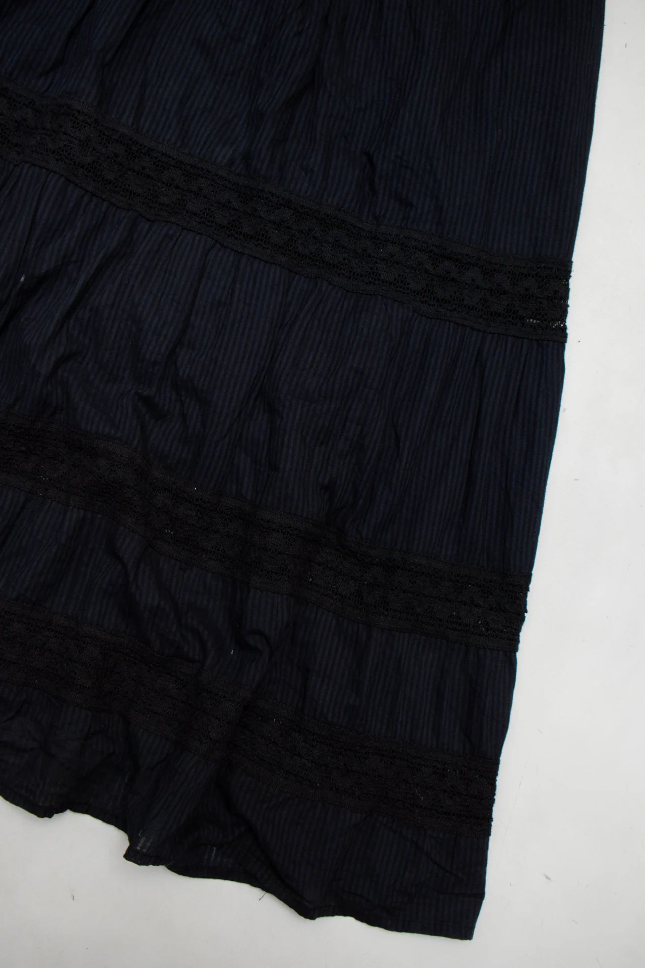 #120 Claudia Richard Midi Skirt Black | c. 172 | Size 12