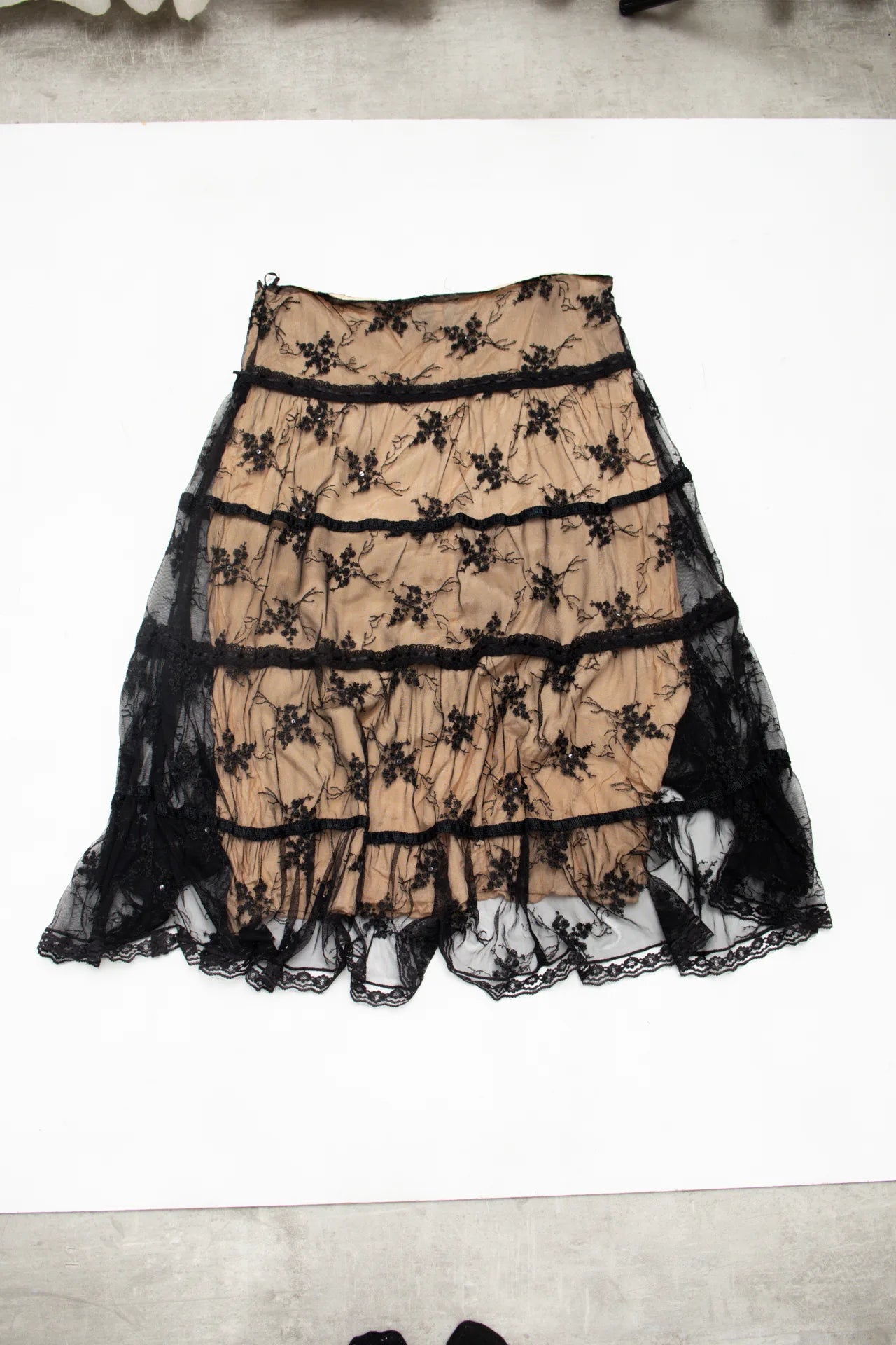 #125 Angie Tiered Black Lace Overlay Midi Skirt Black | c. 172 | Size 8/10