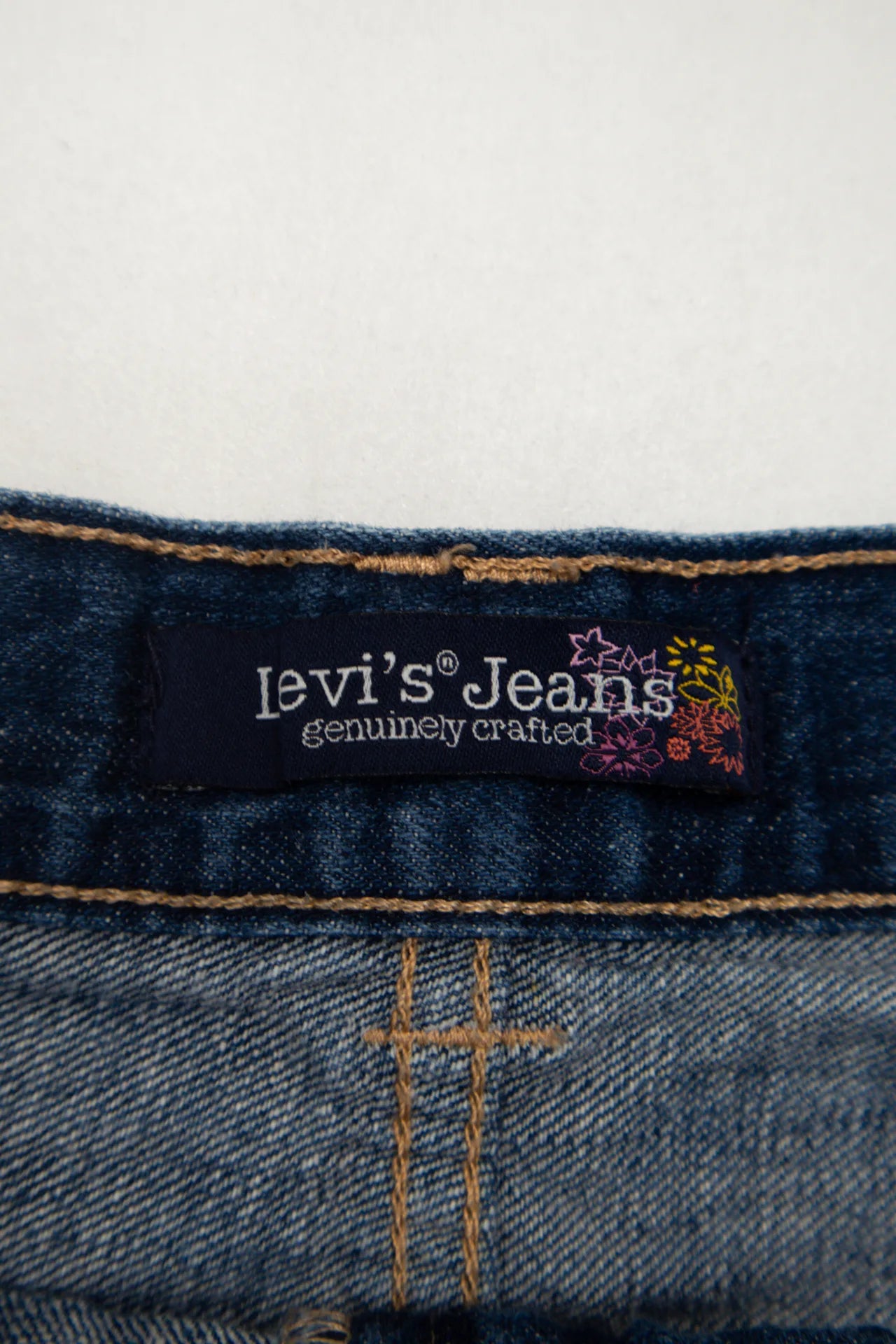 #142 Levi's Jeans Denim Mini Skirt Blue | c. 172 | Size 6