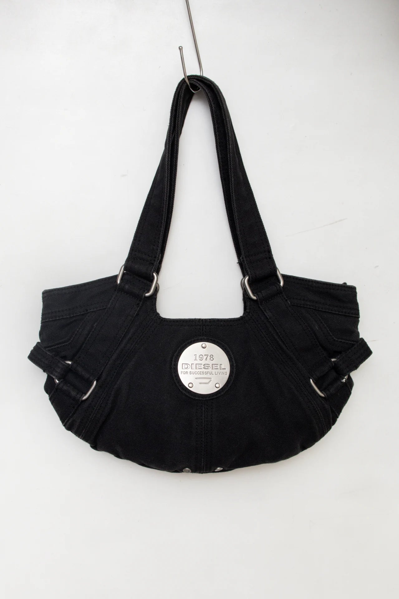 #194 Diesel Handbag Black | c. 172