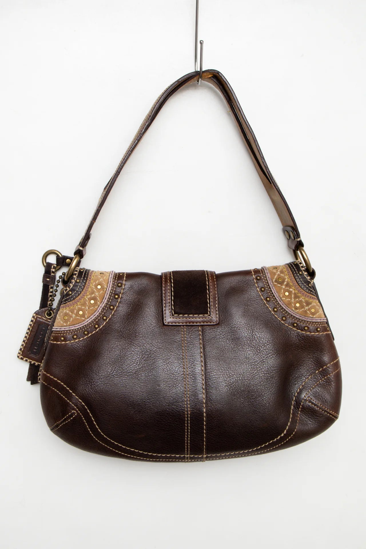 #240 Coach Leather Shoulder Bag Brown | c. 272 | Size