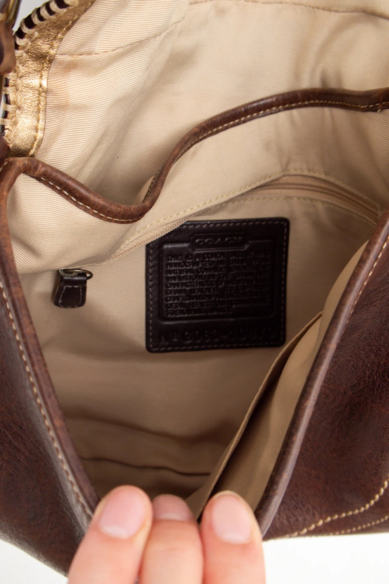 #240 Coach Leather Shoulder Bag Brown | c. 272 | Size