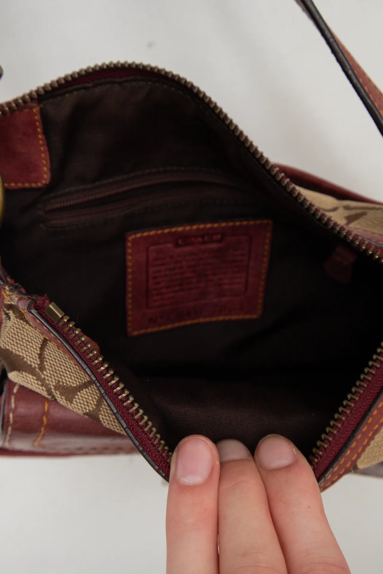 #241 Coach Shoulder Bag Brown | c. 272 | Size