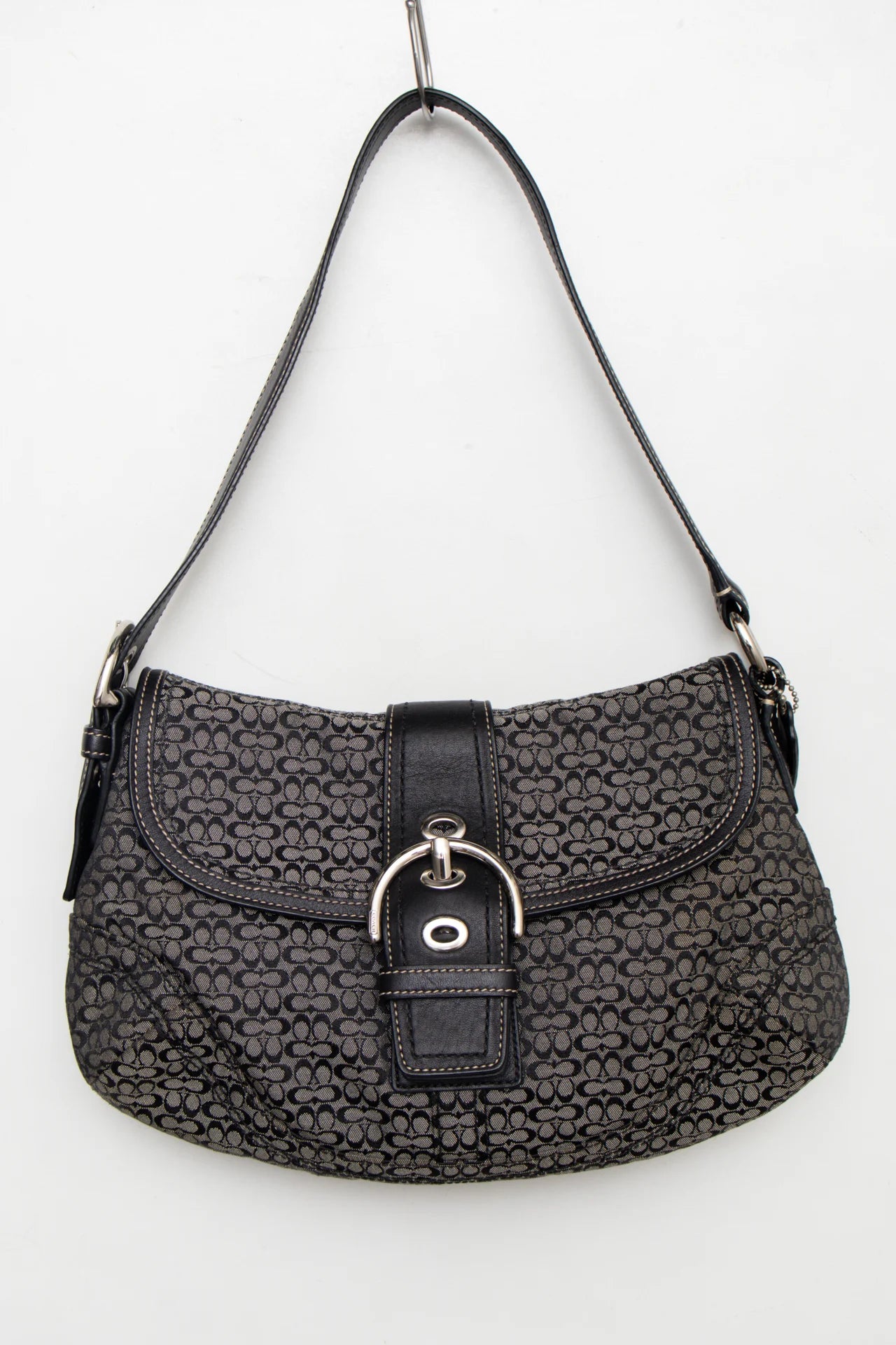 #242 Coach Shoulder Bag Black | c. 272 | Size