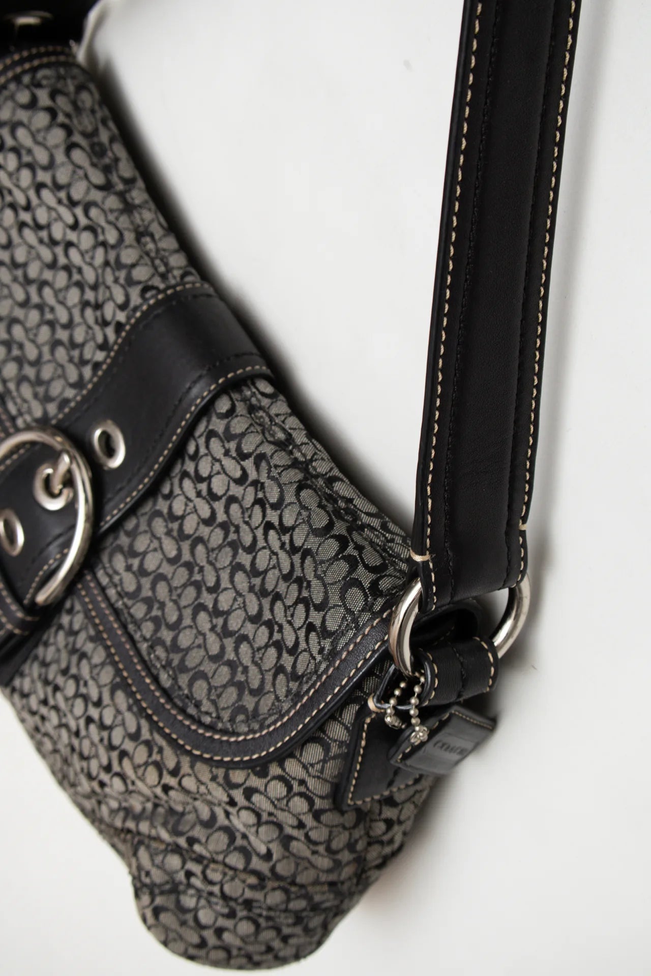 #242 Coach Shoulder Bag Black | c. 272 | Size