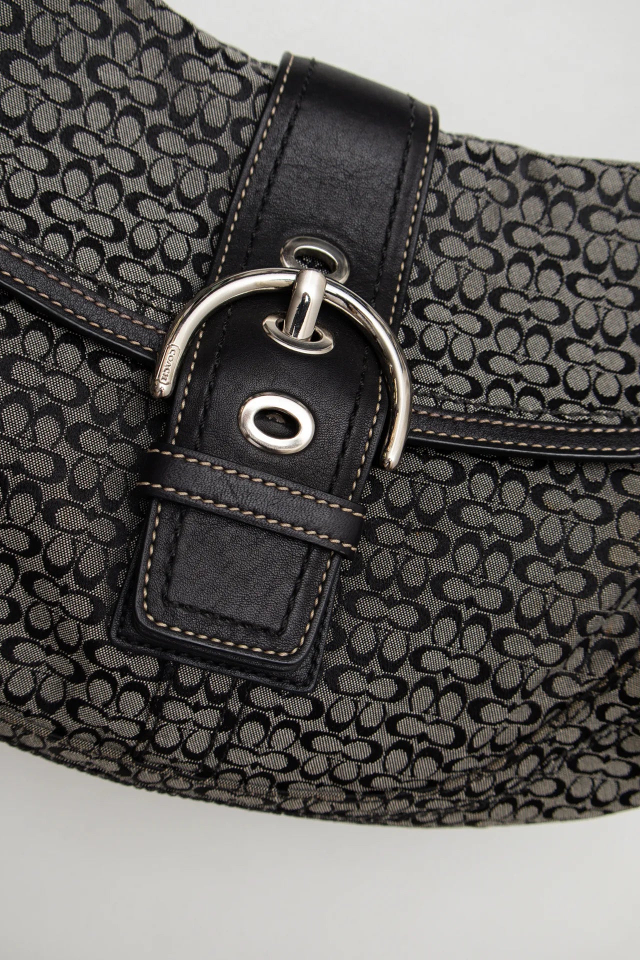 #242 Coach Shoulder Bag Black | c. 272 | Size