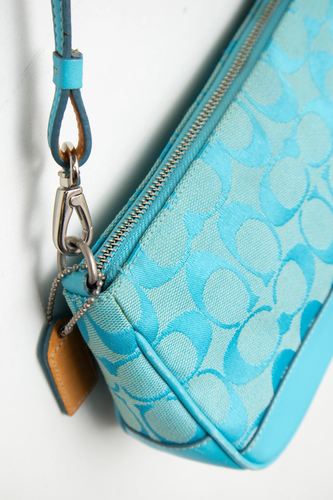 #248 Coach Shoulder Baguette Bag Blue | c. 272 | Size