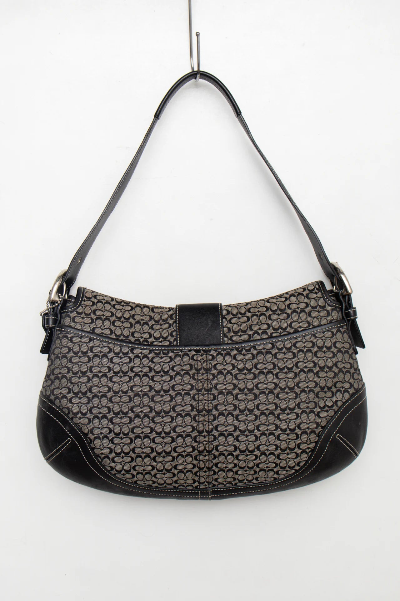 #250 Coach Shoulder Bag Black | c. 272 | Size