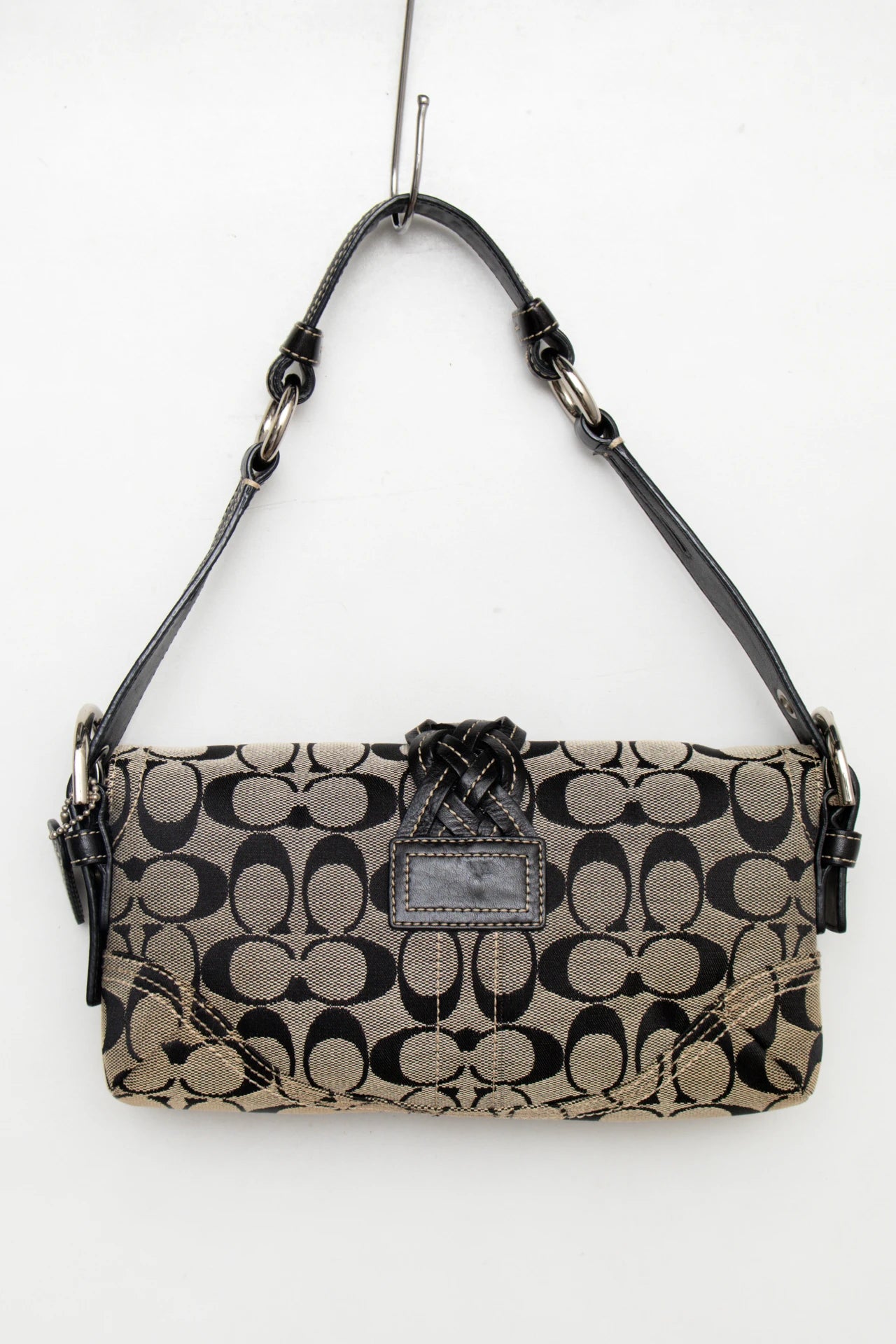 #252 Coach Handbag Black | c. 272 | Size