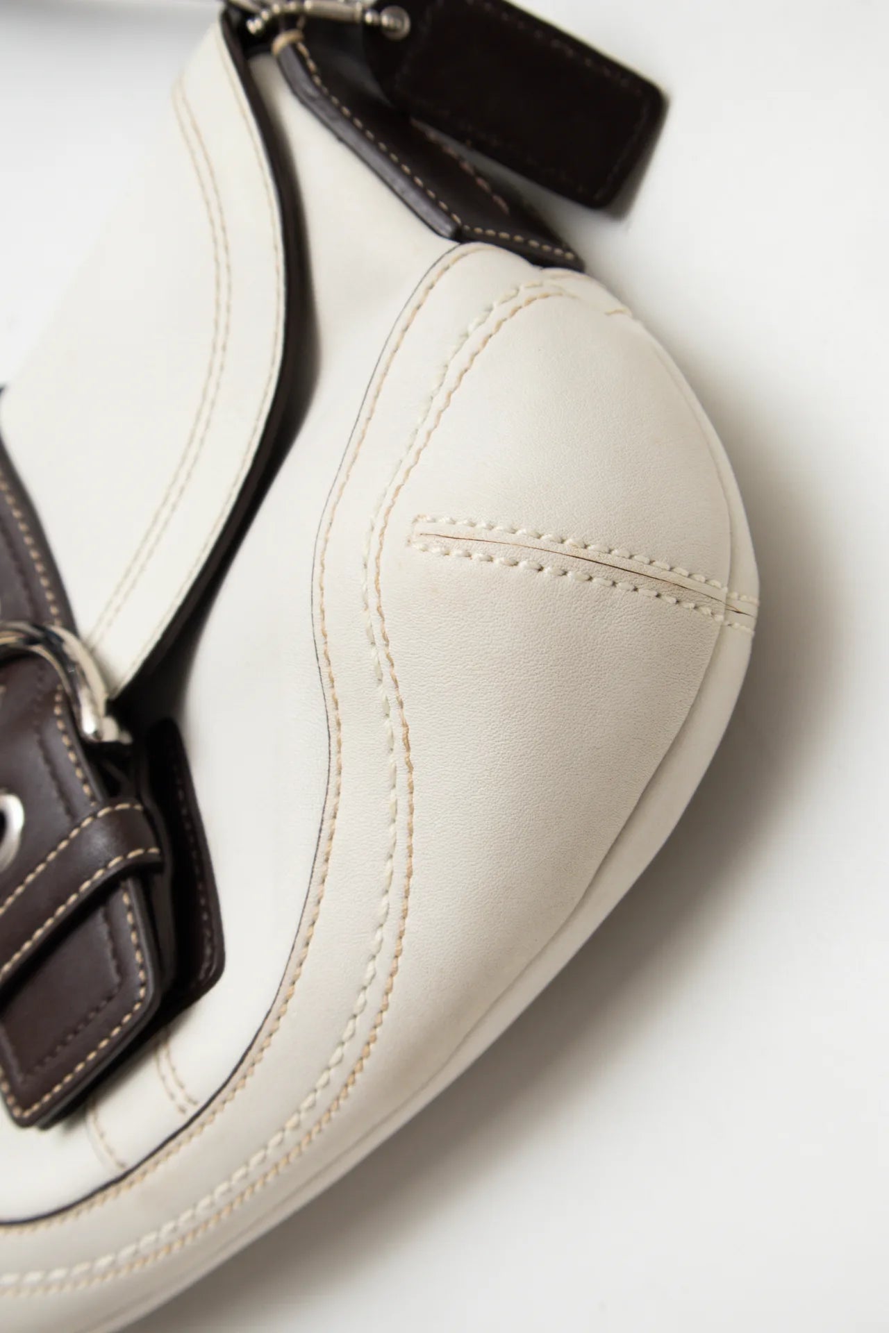 #254 Shoulder Bag White | c. 272 | Size