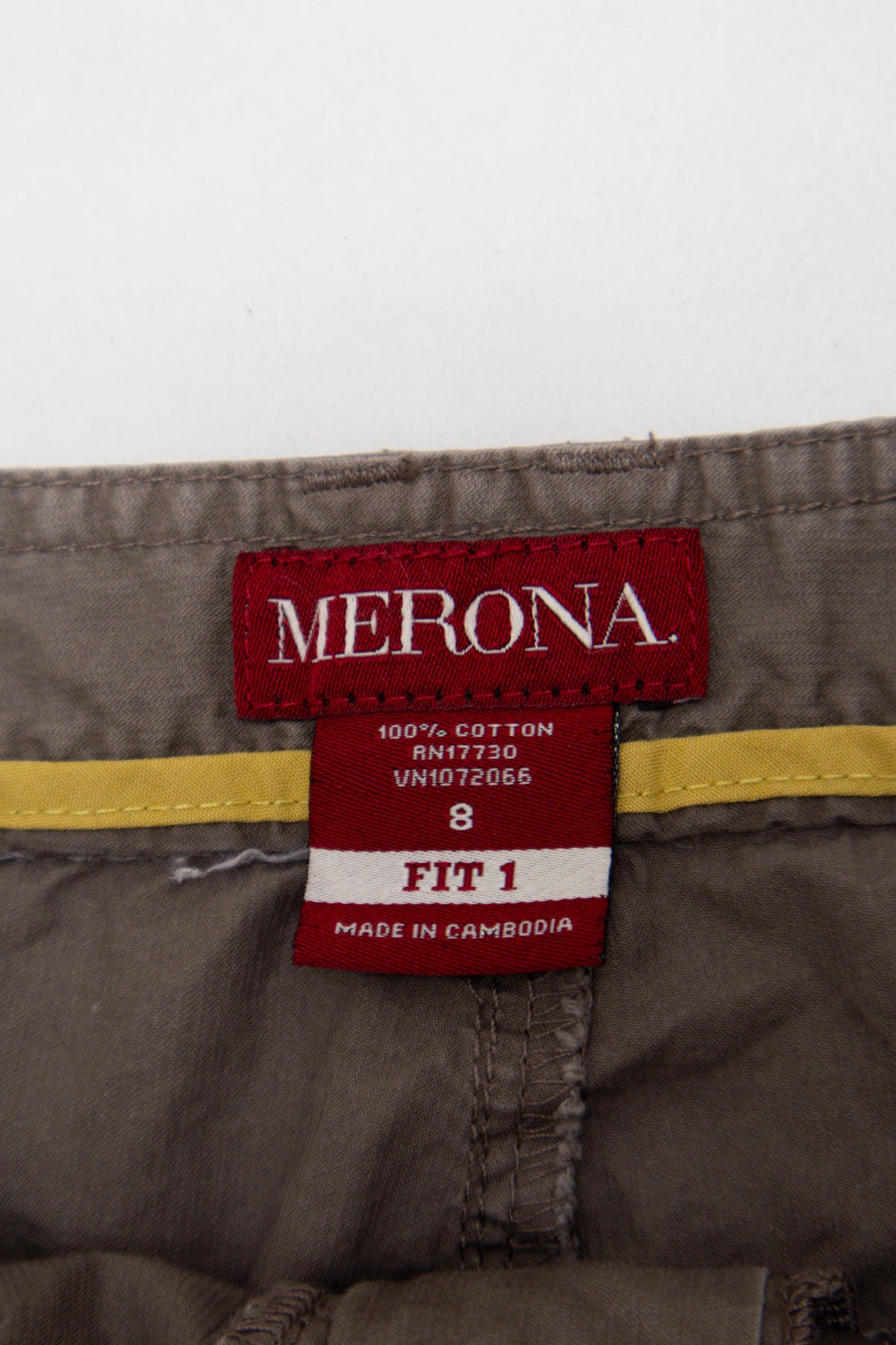 #097 Merona Capris Beige | c. 209 | Size 8