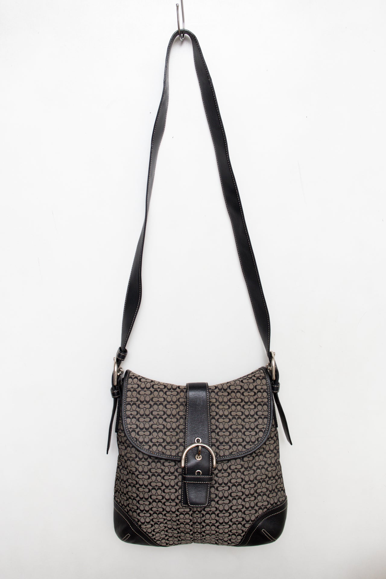 #203 Coach Shoulder Bag Black | c. 190 | Size