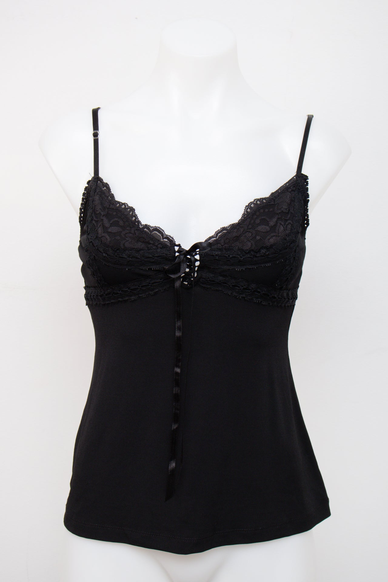 #042 Cami Top Black | c. 202 | Size 8