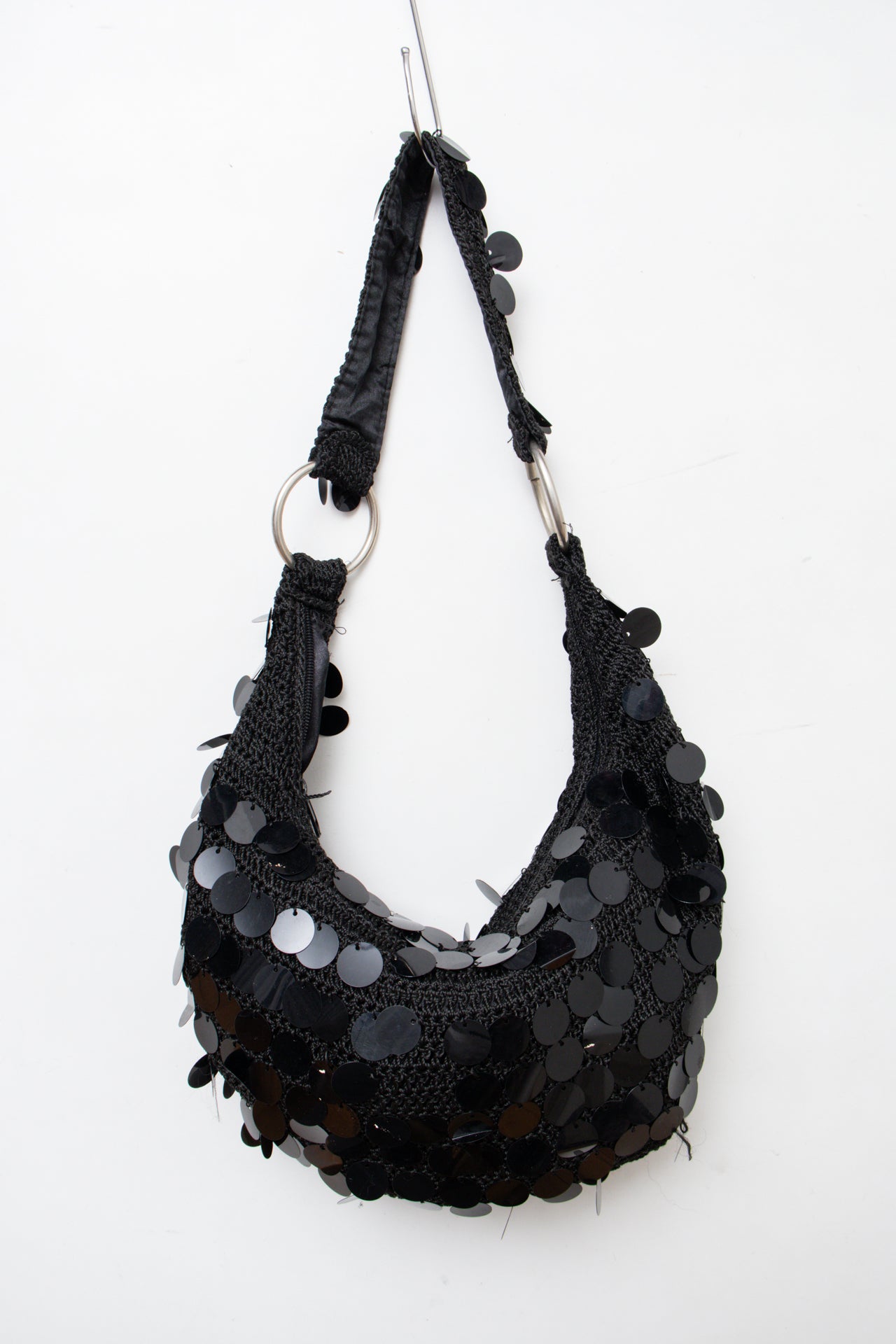 #192 apt. 9 Shoulder Bag Black | c. 207 | Size