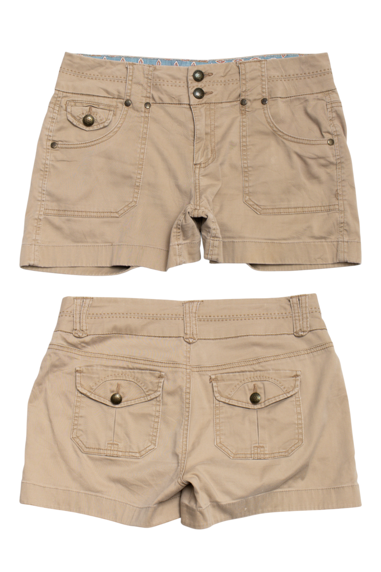 #131 One Love Shorts Beige | c. 196 | Size 10